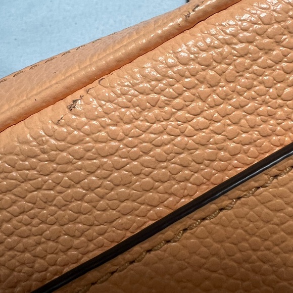 Michael Kors crossbody - Picture 4 of 10